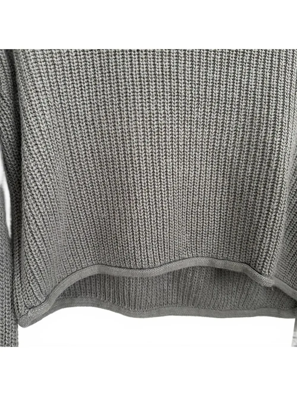 Wild Fable Crew Neck Boxy Pullover Sweater Light Gray Small